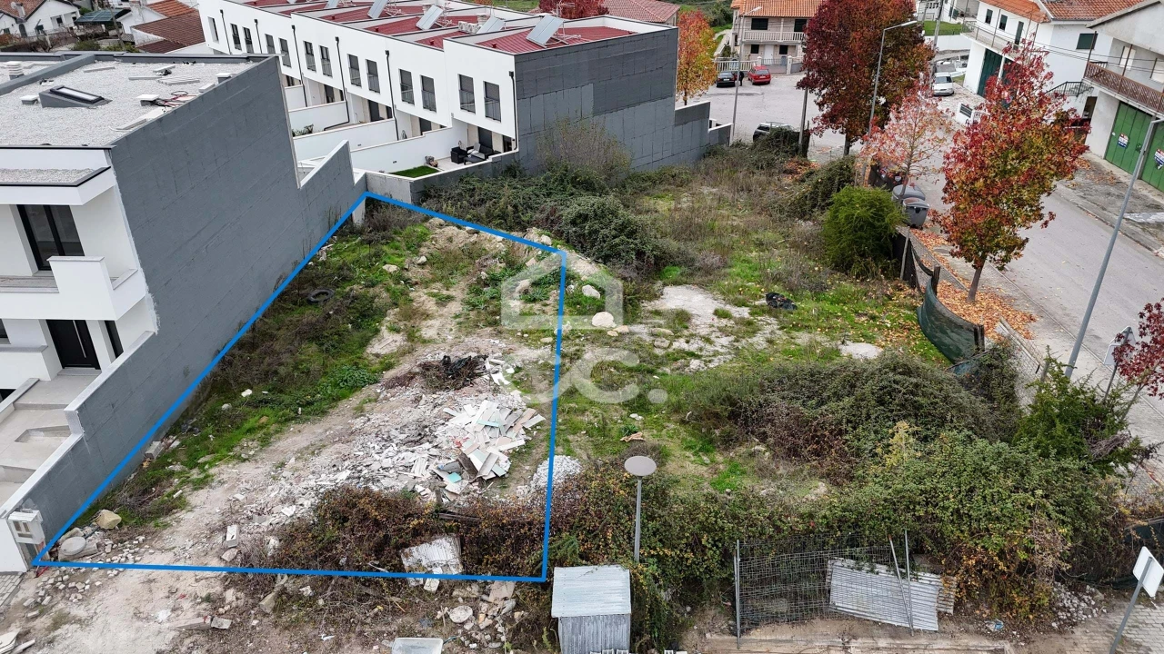 Terreno para Venda em Santa Cruz/Trindade e Sanjurge Foto 8