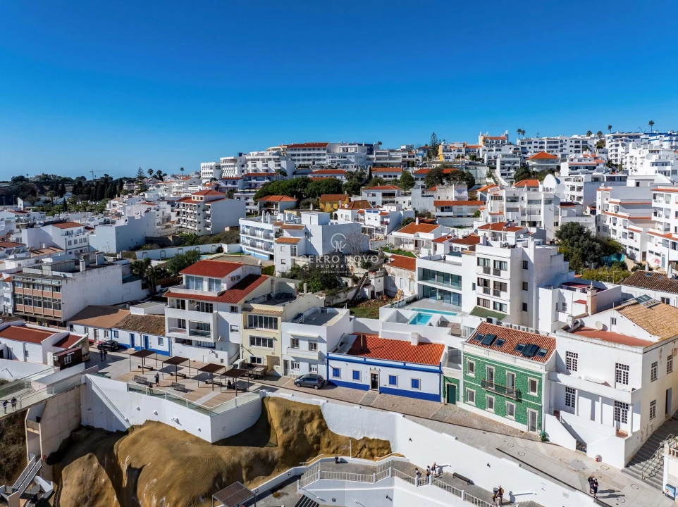 Moradia T5 para Venda em Albufeira e Olhos de Água Foto 28