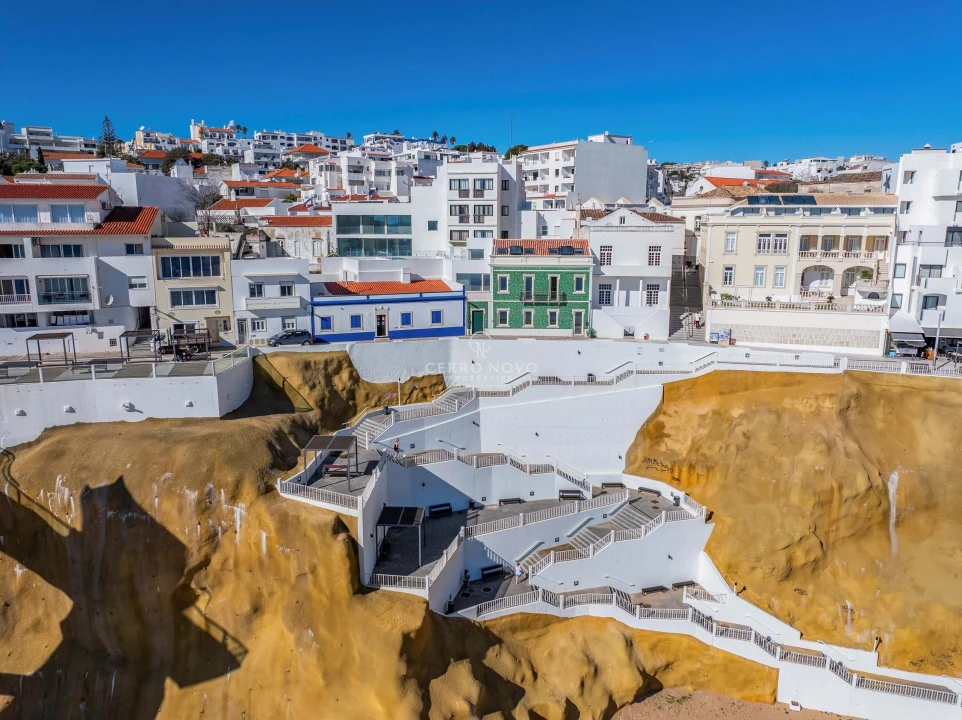 Moradia T5 para Venda em Albufeira e Olhos de Água Foto 7