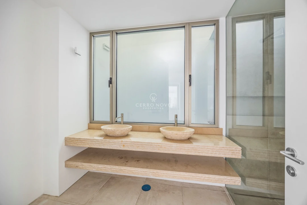 Moradia T8 para Venda em Albufeira e Olhos de Água Foto 27