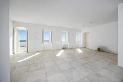 Moradia T8 para Venda em Albufeira e Olhos de Água