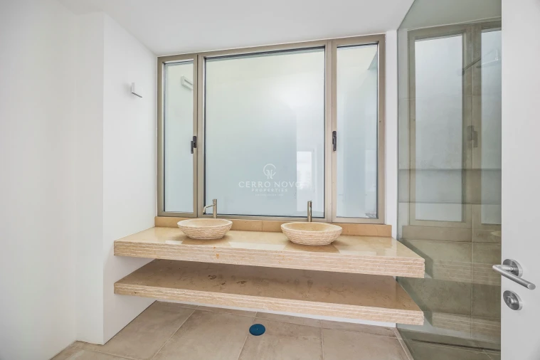 Moradia T8 para Venda em Albufeira e Olhos de Água Foto 27