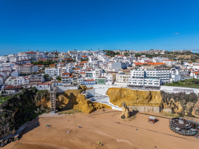 Moradia T8 para Venda em Albufeira e Olhos de Água Foto 34