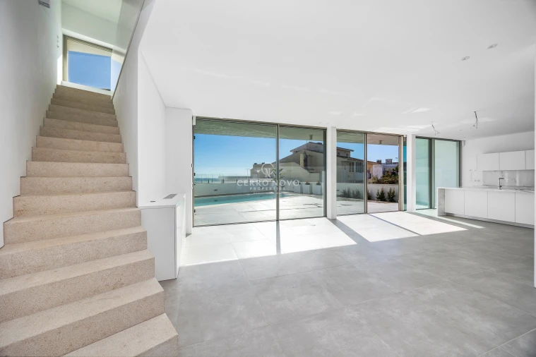 Moradia T8 para Venda em Albufeira e Olhos de Água Foto 17