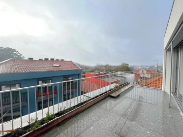Moradia T4 para Venda em Aldoar, Foz do Douro e Nevogilde