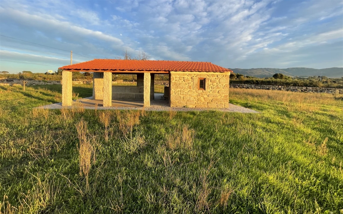 Quinta T0 para Venda em Rio Torto e Lagarinhos Foto 8