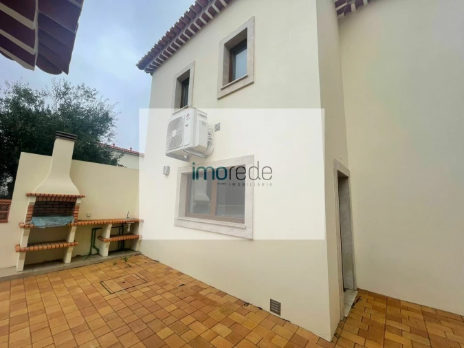 Moradia T3 para Venda em Fatima Foto 9