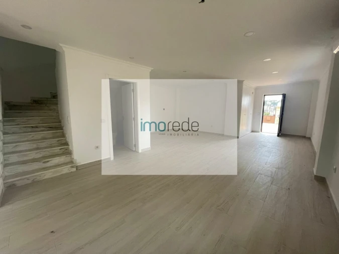 Moradia T3 para Venda em Fatima Foto 10