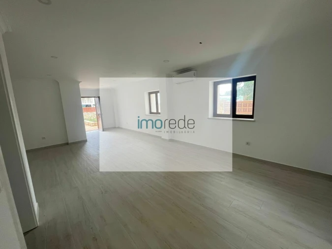 Moradia T3 para Venda em Fatima Foto 11