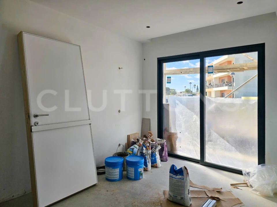 Moradia T4 para Venda em Mexilhoeira Grande Foto 22