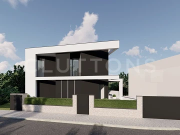 Moradia T4 para Venda em Mexilhoeira Grande