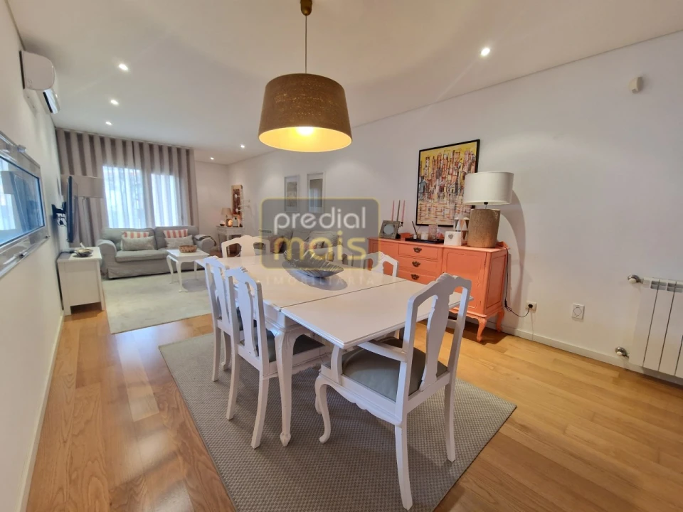 Moradia T3 para Venda em Antas e Abade de Vermoim Foto 2