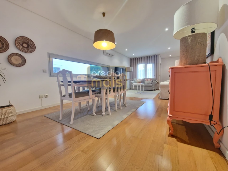 Moradia T3 para Venda em Antas e Abade de Vermoim Foto 3