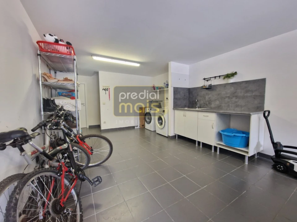 Moradia T3 para Venda em Antas e Abade de Vermoim Foto 19