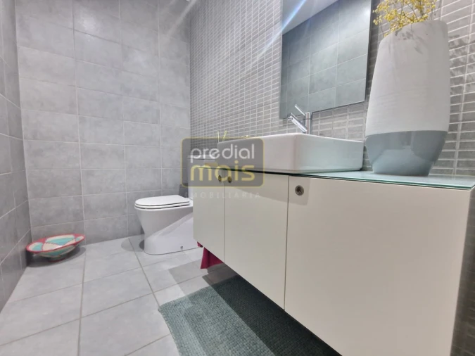 Moradia T3 para Venda em Antas e Abade de Vermoim Foto 9