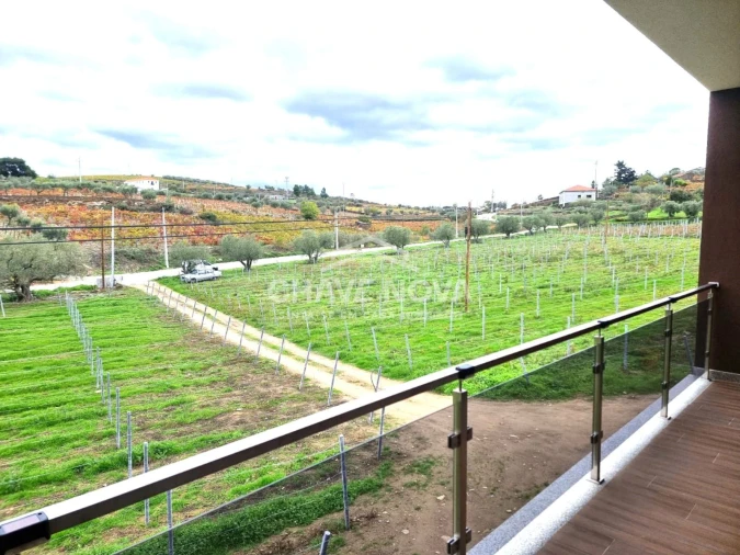 Moradia T3 para Venda em Barcos e Santa Leocádia Foto 14