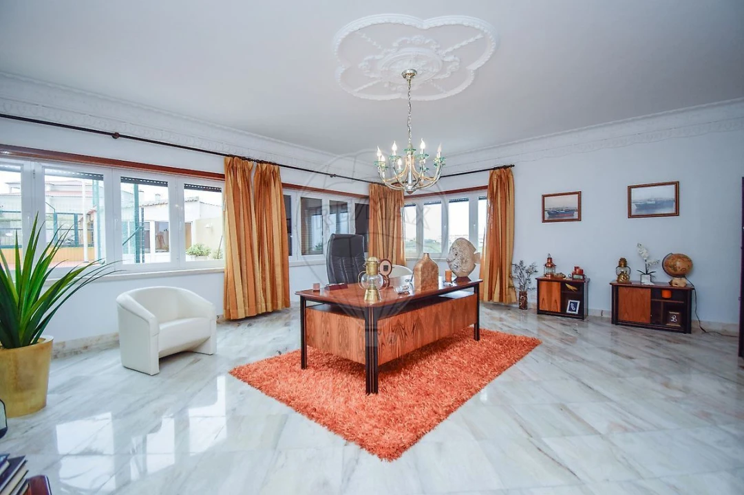 Moradia T5 para Venda em Santa Barbara Foto 11