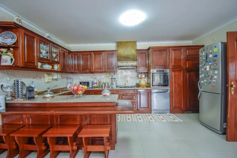 Moradia T5 para Venda em Santa Barbara Foto 13