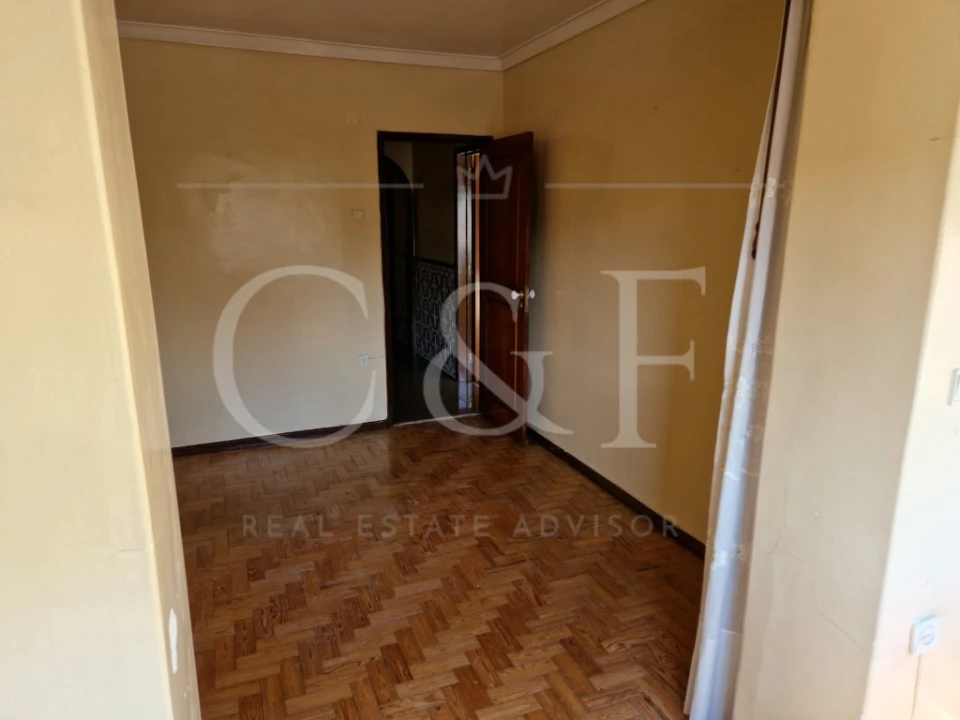 Apartamento T2 para Venda em Pontinha e Famões Foto 6