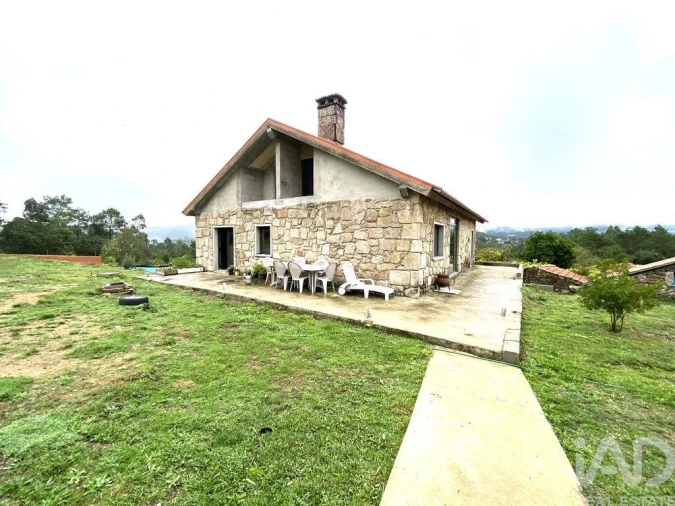 Moradia T5 para Venda em Mentrestido Foto 24