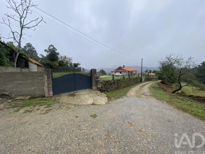 Moradia T5 para Venda em Mentrestido Foto 27