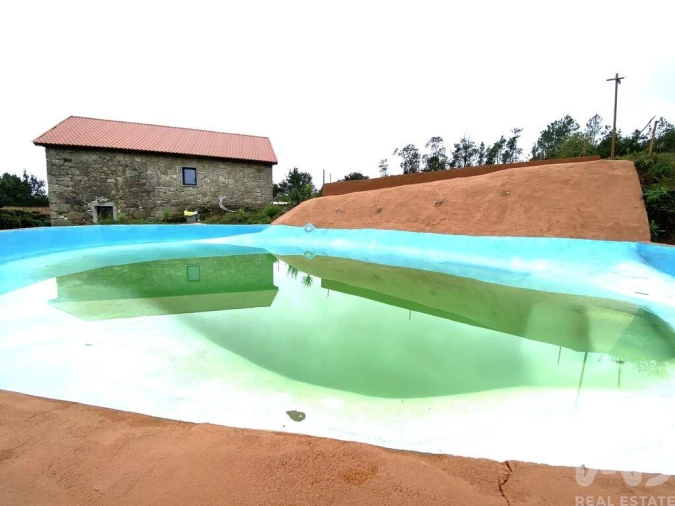 Moradia T5 para Venda em Mentrestido Foto 19