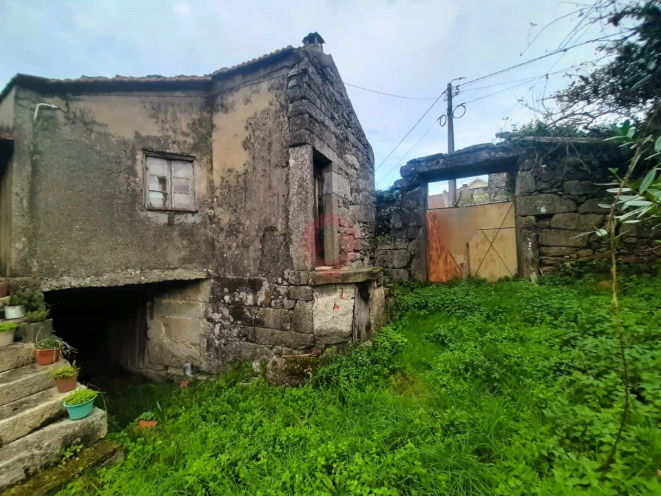 Moradia T0 para Venda em São Paio Foto 2