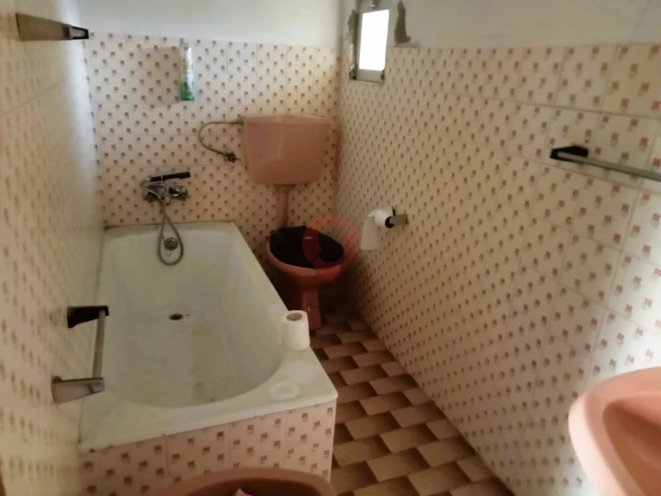 Moradia T0 para Venda em Cousso Foto 3