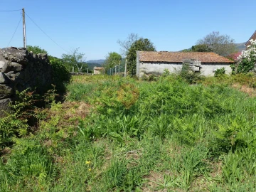 Moradia T0 para Venda em Alvaredo