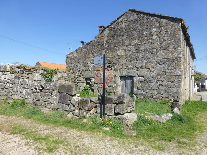 Moradia T0 para Venda em Alvaredo Foto 4