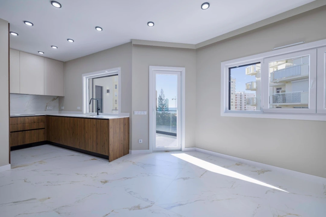 Apartamento T3 para Venda em Armação de Pera Foto 7