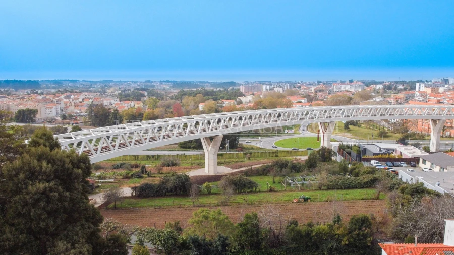 Quinta T6 para Venda em Mafamude e Vilar do Paraíso Foto 12