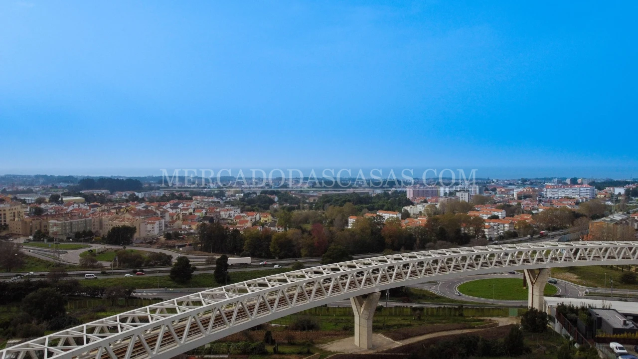 Quinta T6 para Venda em Mafamude e Vilar do Paraíso Foto 11