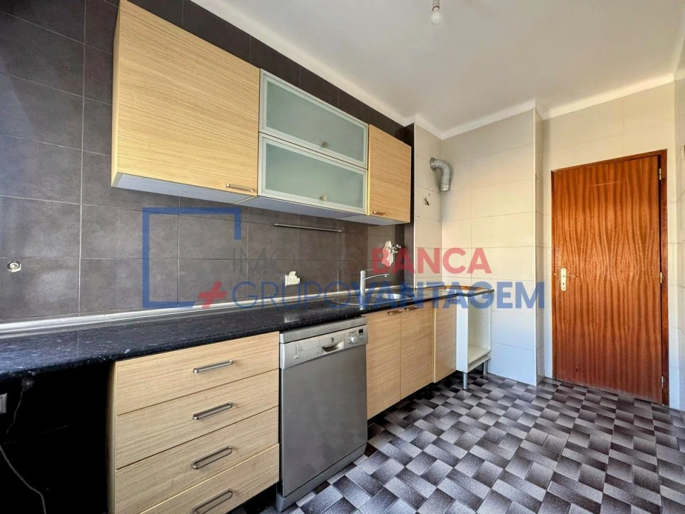 Apartamento T3 para Venda em Setubal (São Sebastião) Foto 17