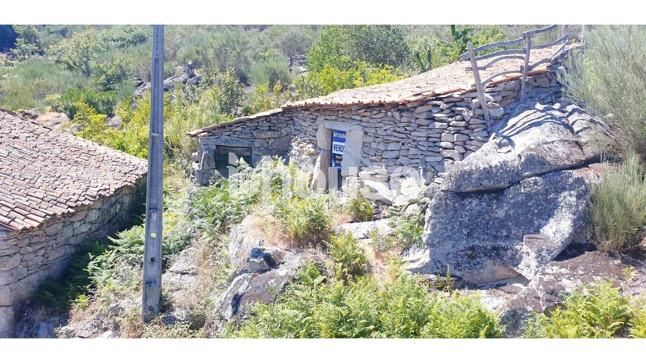 Armazém para Venda em Valpaços e Sanfins Foto 9