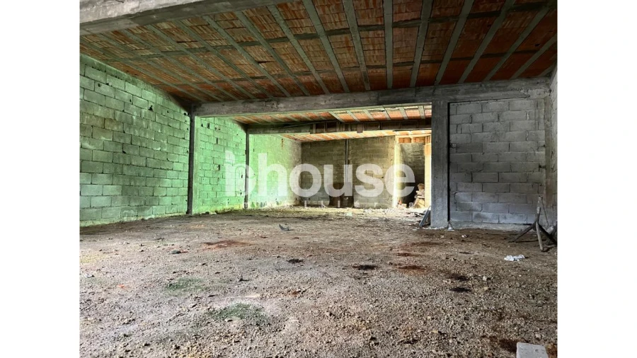 Moradia T5 para Venda em Torre de D. Chama Foto 19