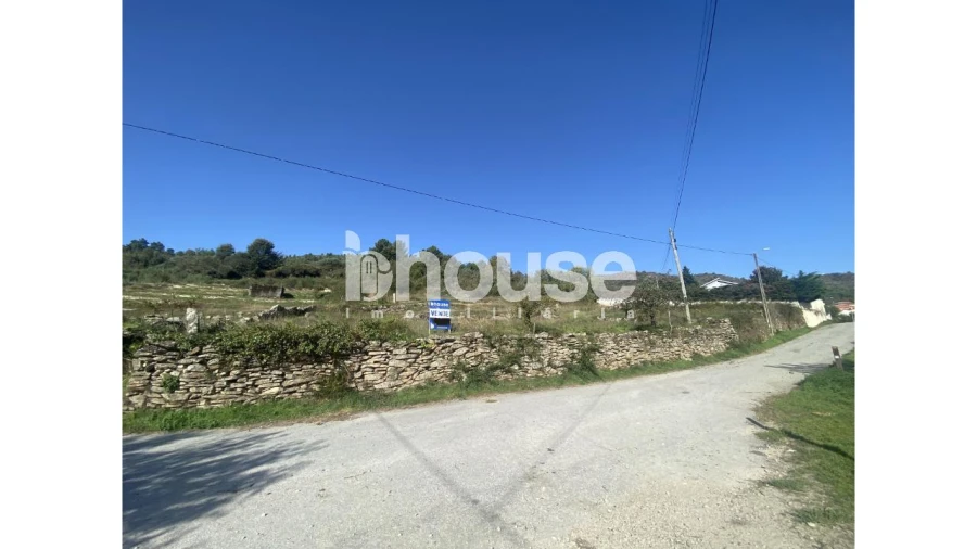 Terreno para Venda em Tinhela e Alvarelhos Foto 1