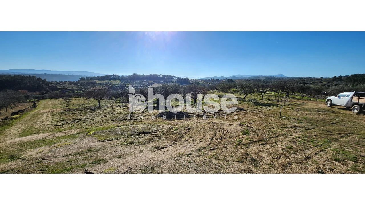 Terreno para Venda em Possacos Foto 1