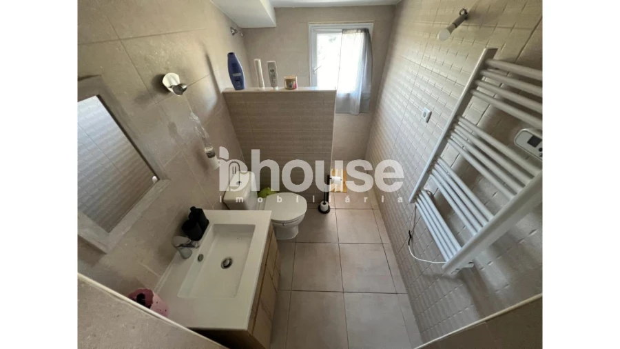 Moradia T5 para Venda em Possacos Foto 23