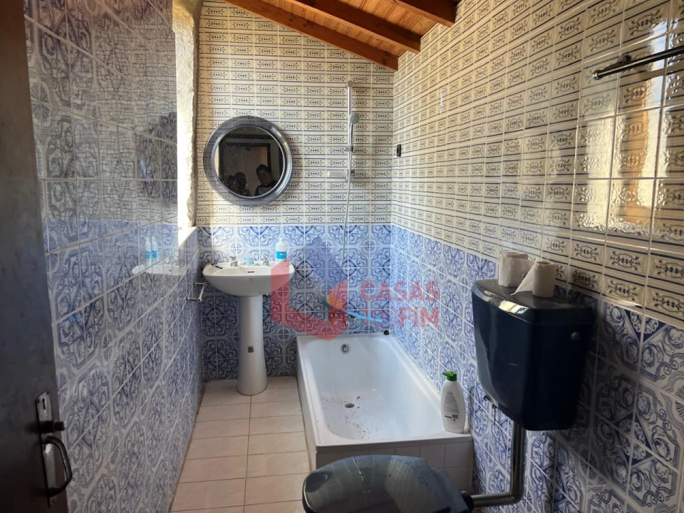 Moradia T3 para Venda em Alvados e Alcaria Foto 7