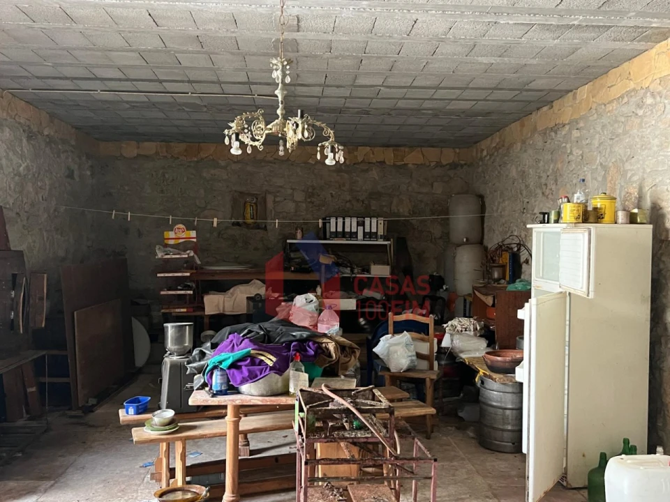 Moradia T3 para Venda em Alvados e Alcaria Foto 20