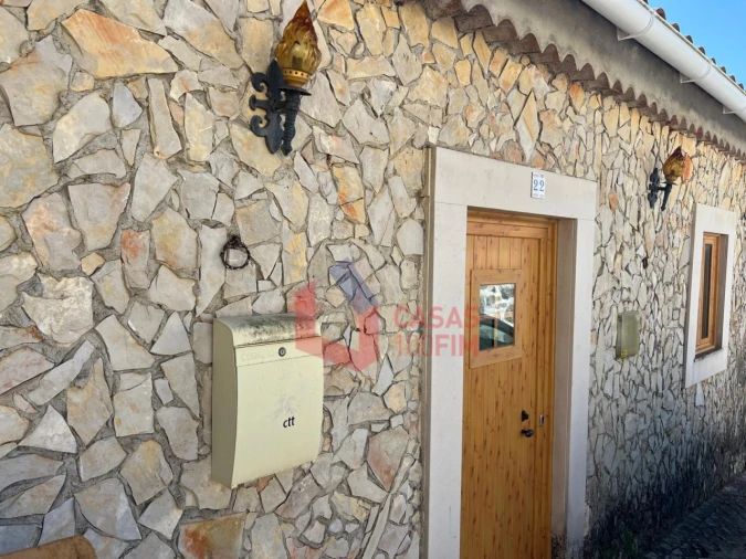 Moradia T3 para Venda em Alvados e Alcaria Foto 2