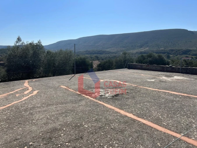 Moradia T3 para Venda em Alvados e Alcaria Foto 19