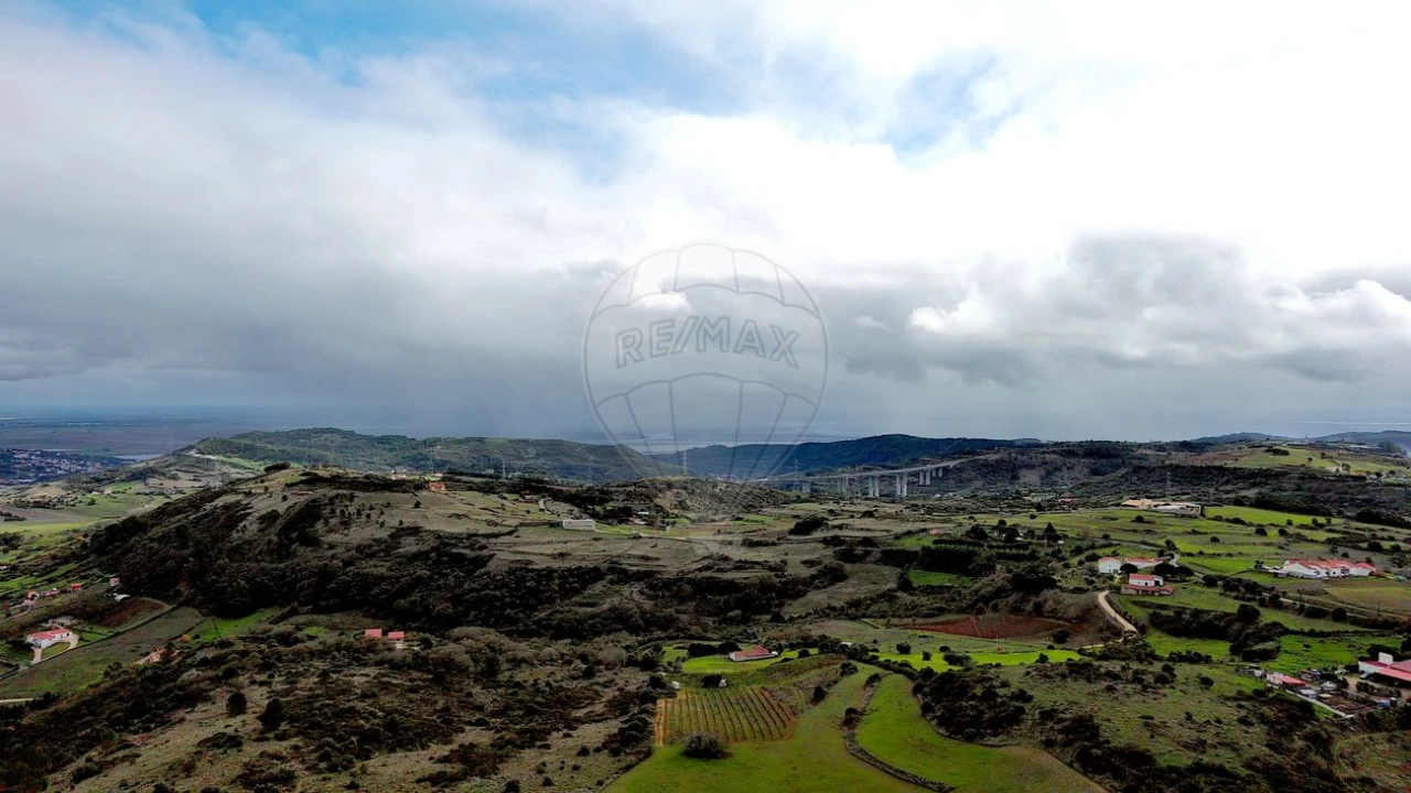 Terreno para Venda em Alhandra, São João dos Montes e Calhandriz Foto 4