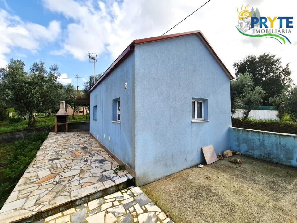 Quinta T4 para Venda em Castelo Foto 34