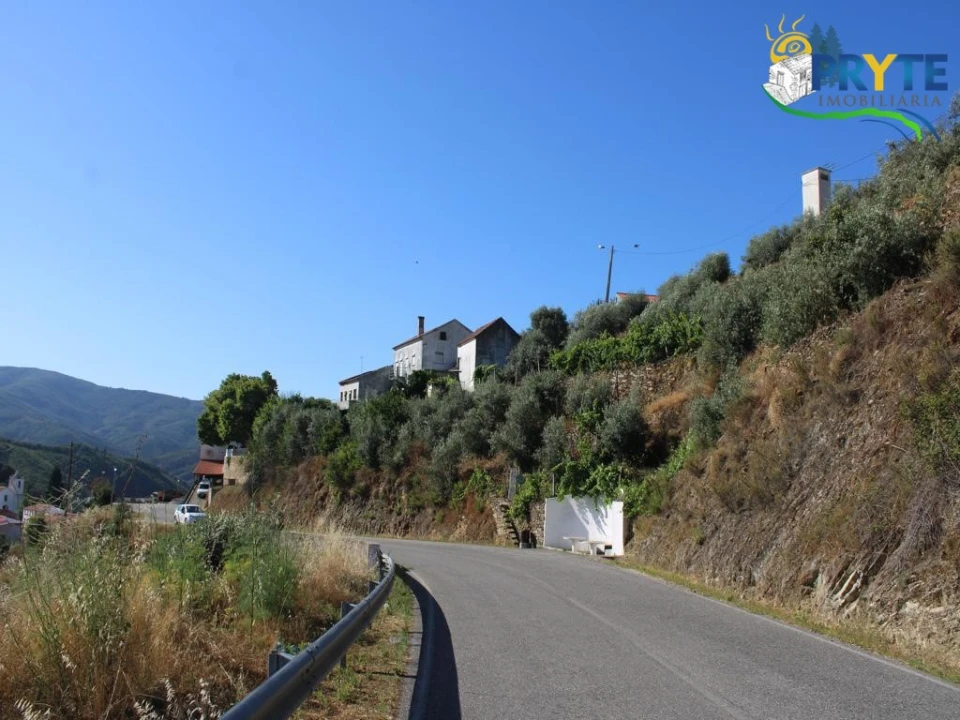 Quinta T6 para Venda em Alvaro Foto 5