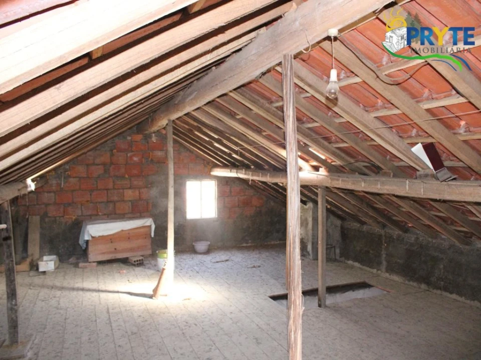 Quinta T6 para Venda em Alvaro Foto 21