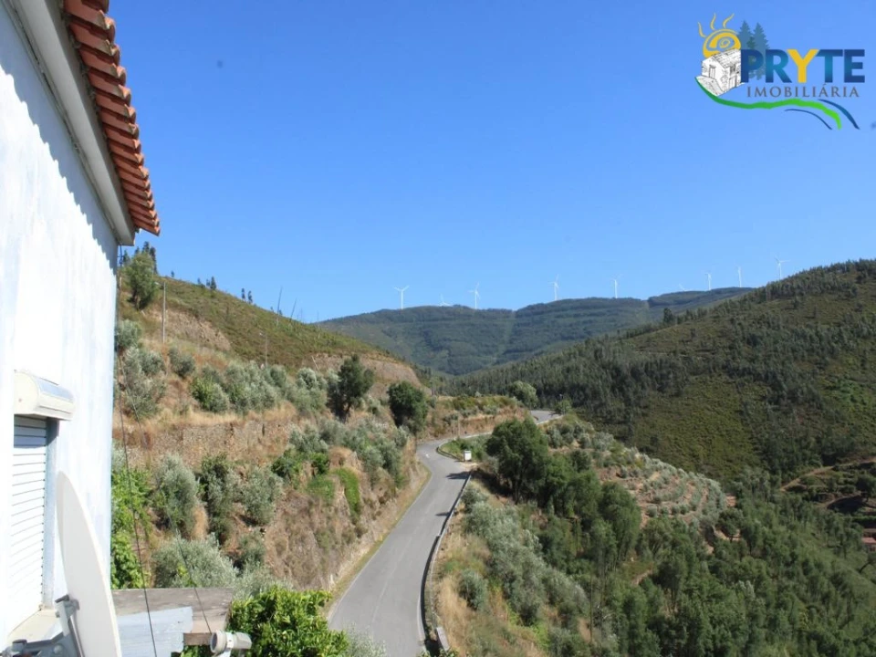 Quinta T6 para Venda em Alvaro Foto 23