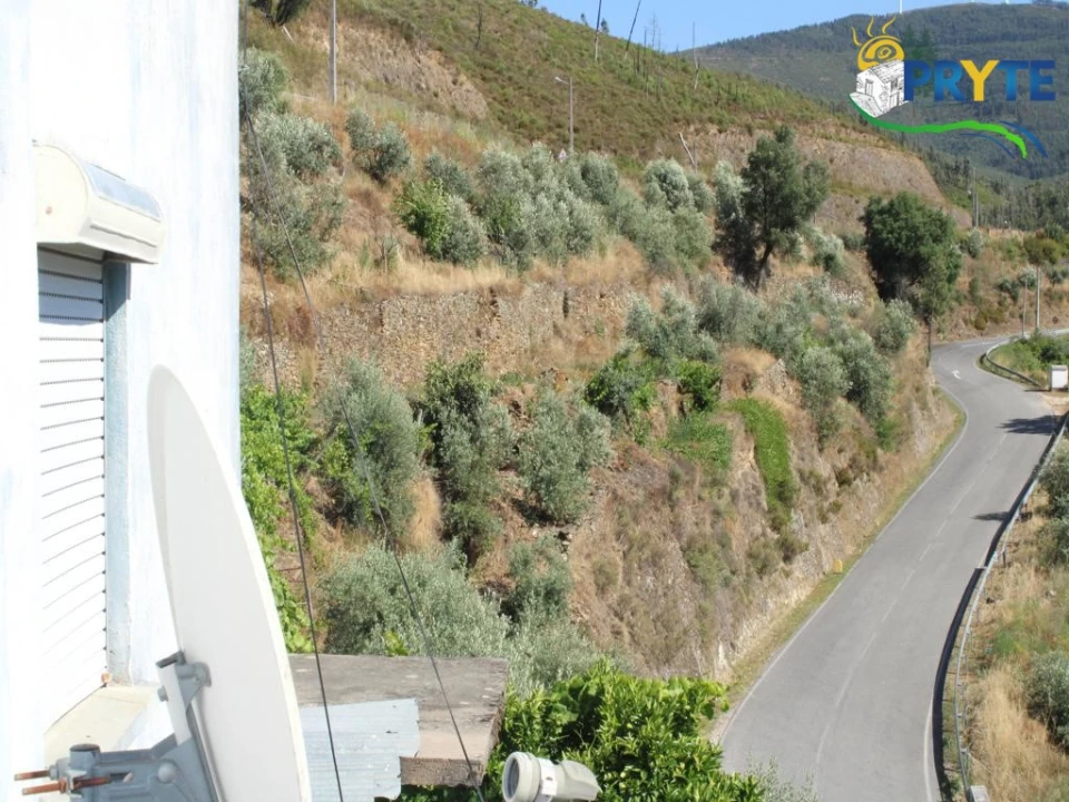 Quinta T6 para Venda em Alvaro Foto 25