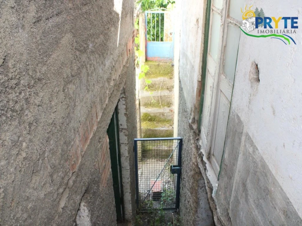 Quinta T6 para Venda em Alvaro Foto 36